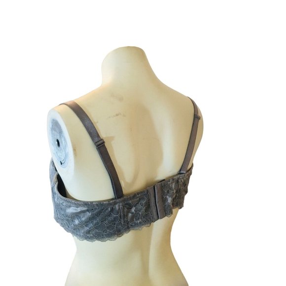 Torrid Curve Gray with Gray Lace Convertible Bra Size 40D NWOT - Picture 2 of 9